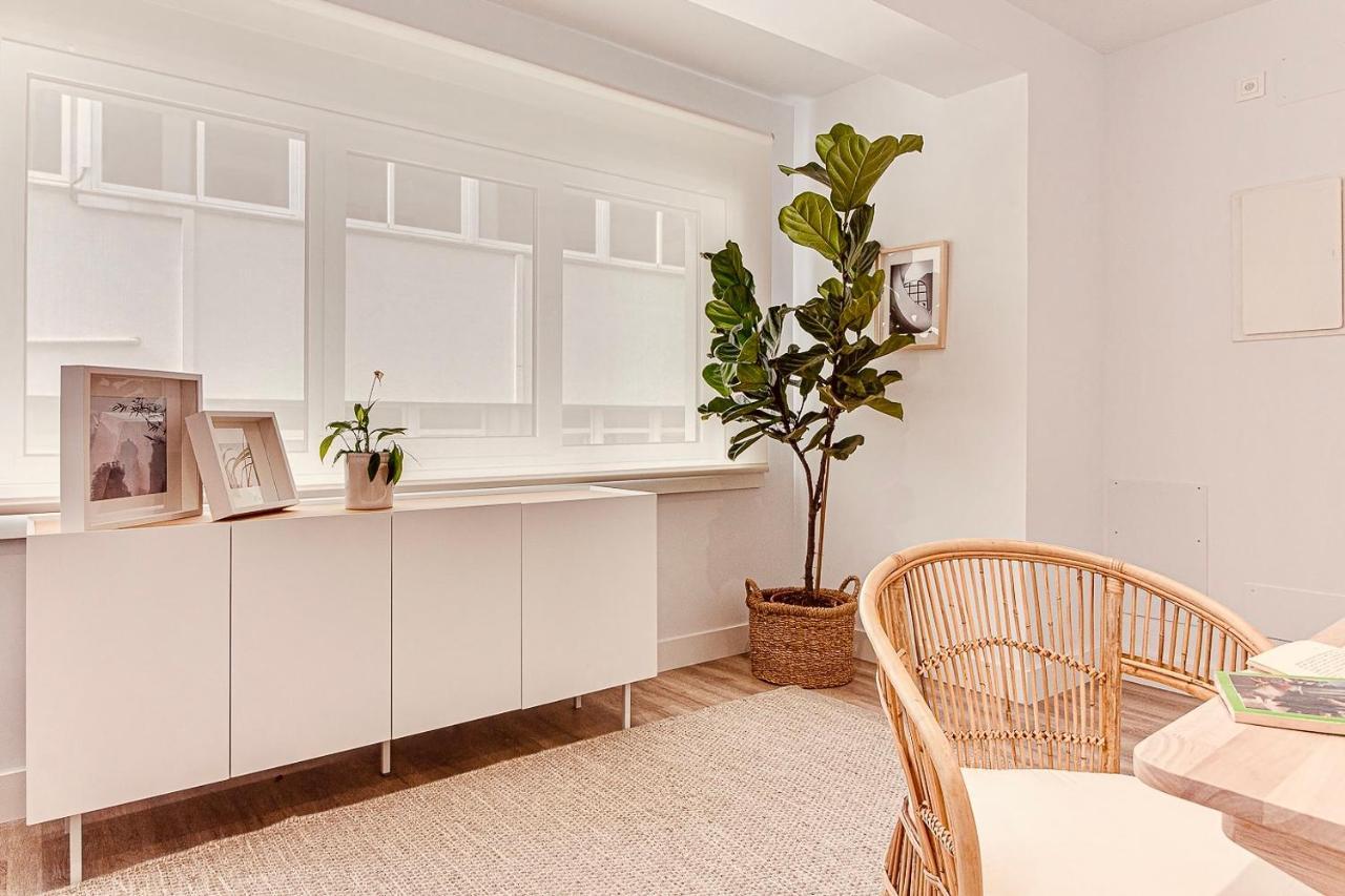 Main Street Deluxe Apartment โอโกรูญา ภายนอก รูปภาพ
